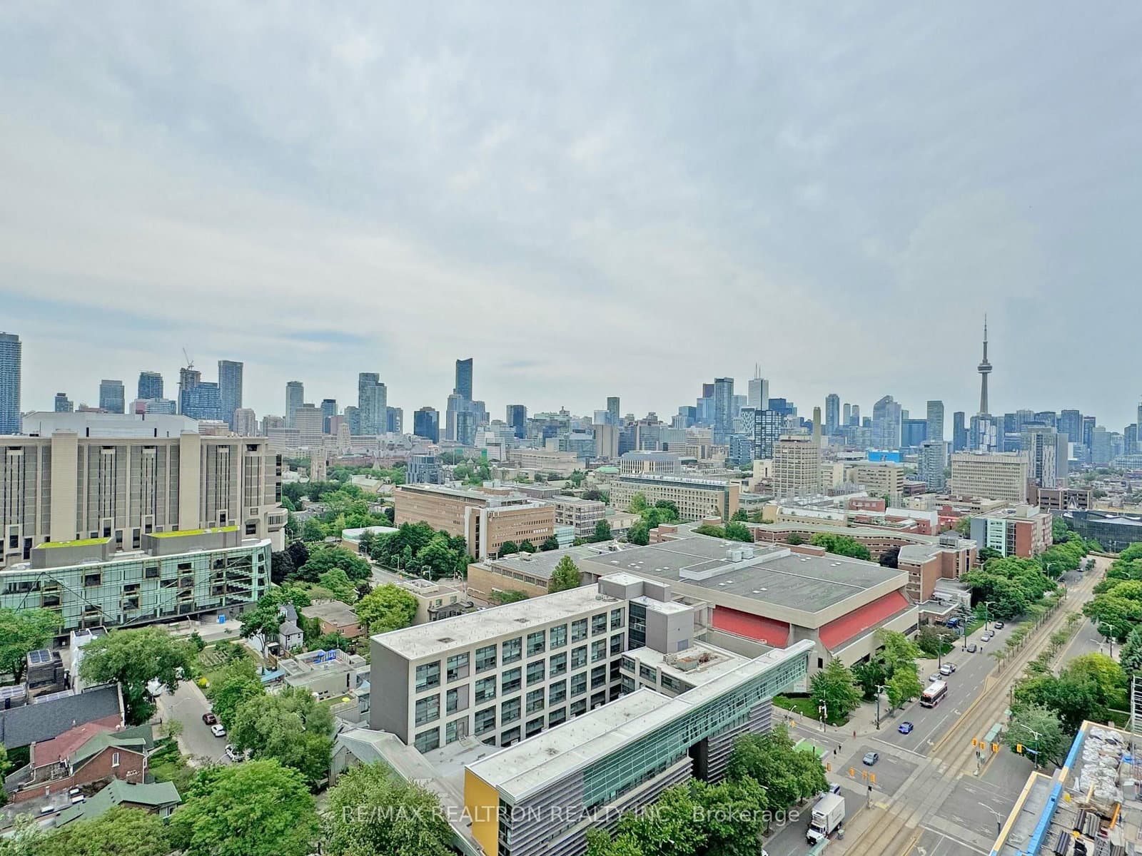 666 Spadina Avenue, Unit 2107 - Image 1