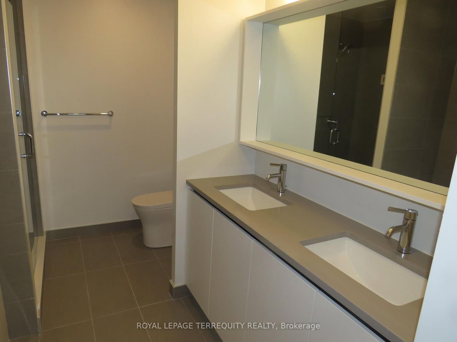 35 Parliament Street, Unit 3304 - Image 5