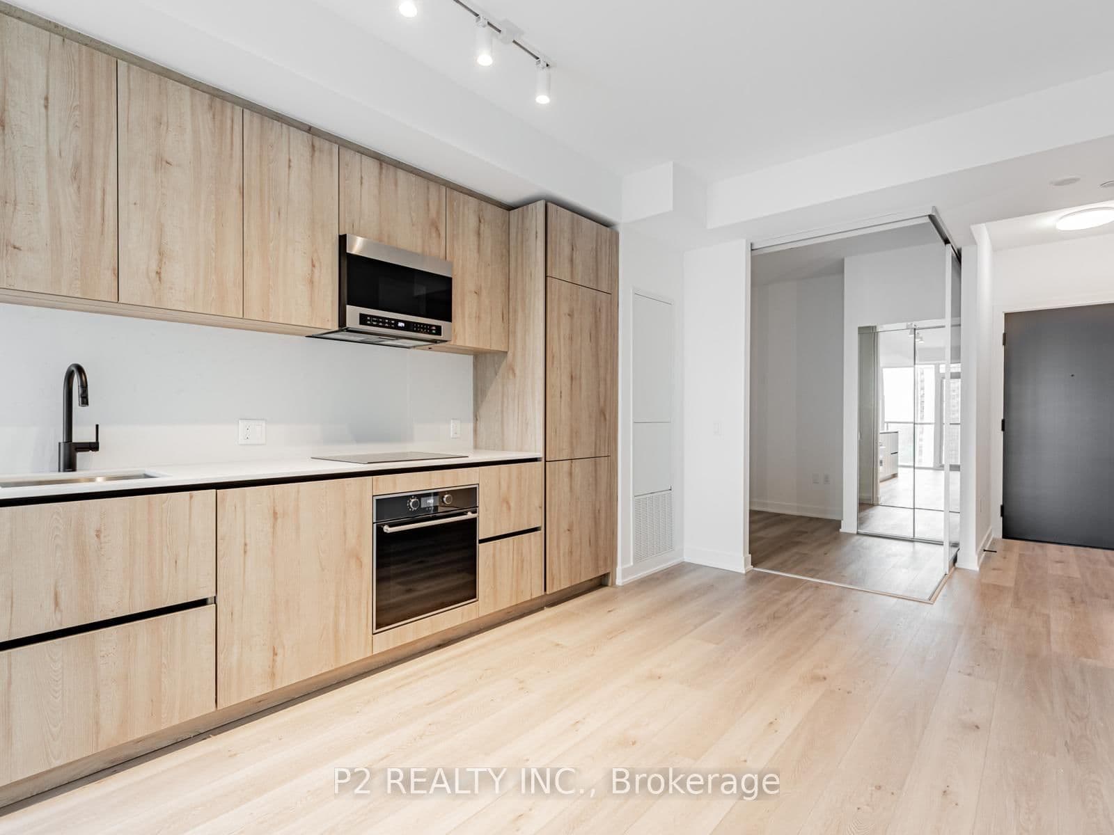 117 Broadway Avenue N, Unit 1507 - Image 6