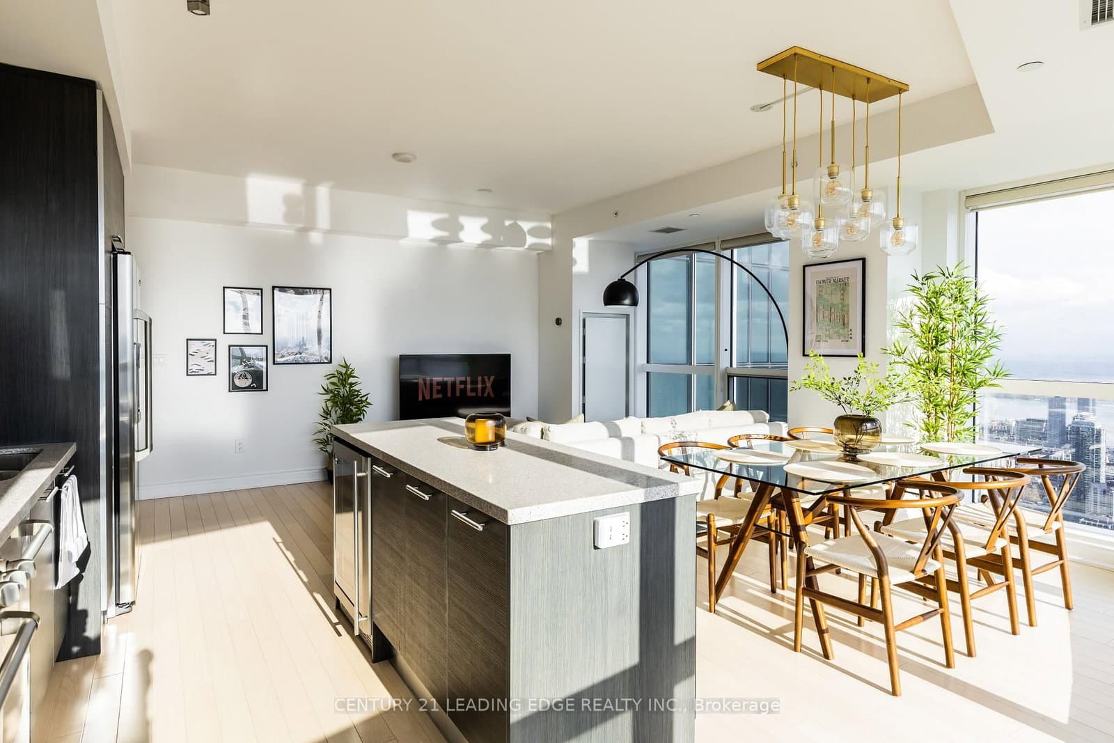 388 Yonge Street, Unit 7310 - Image 2