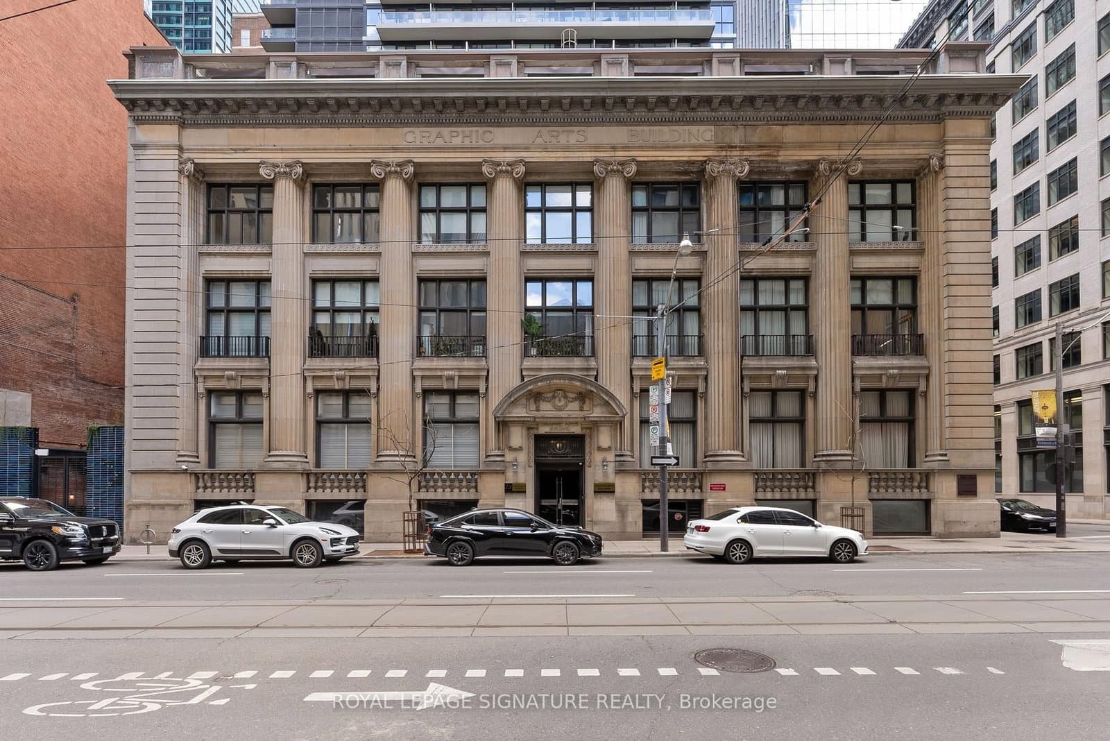 #303 - 73 Richmond Street W