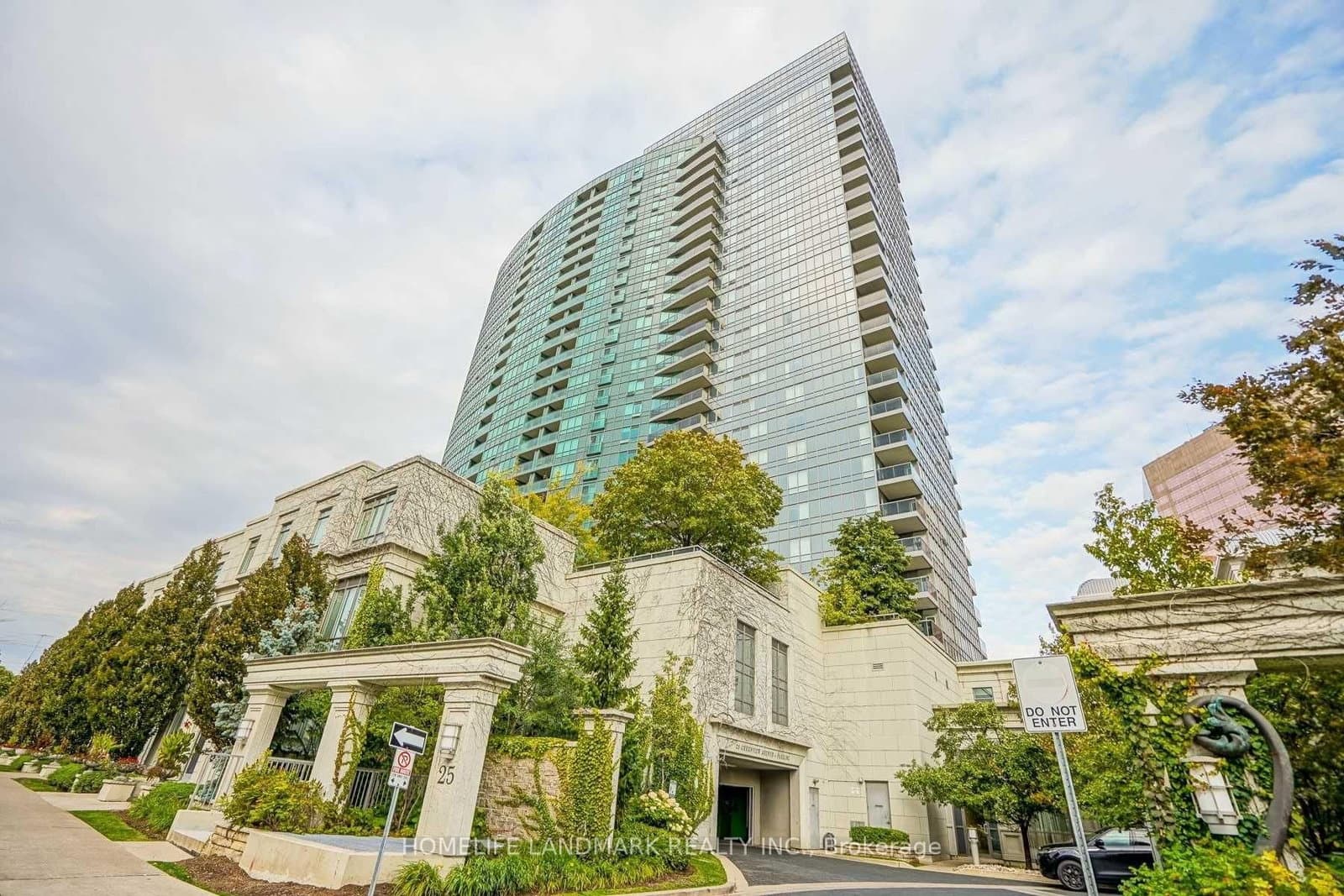 25 Greenview Avenue, Unit 516 - Image 1