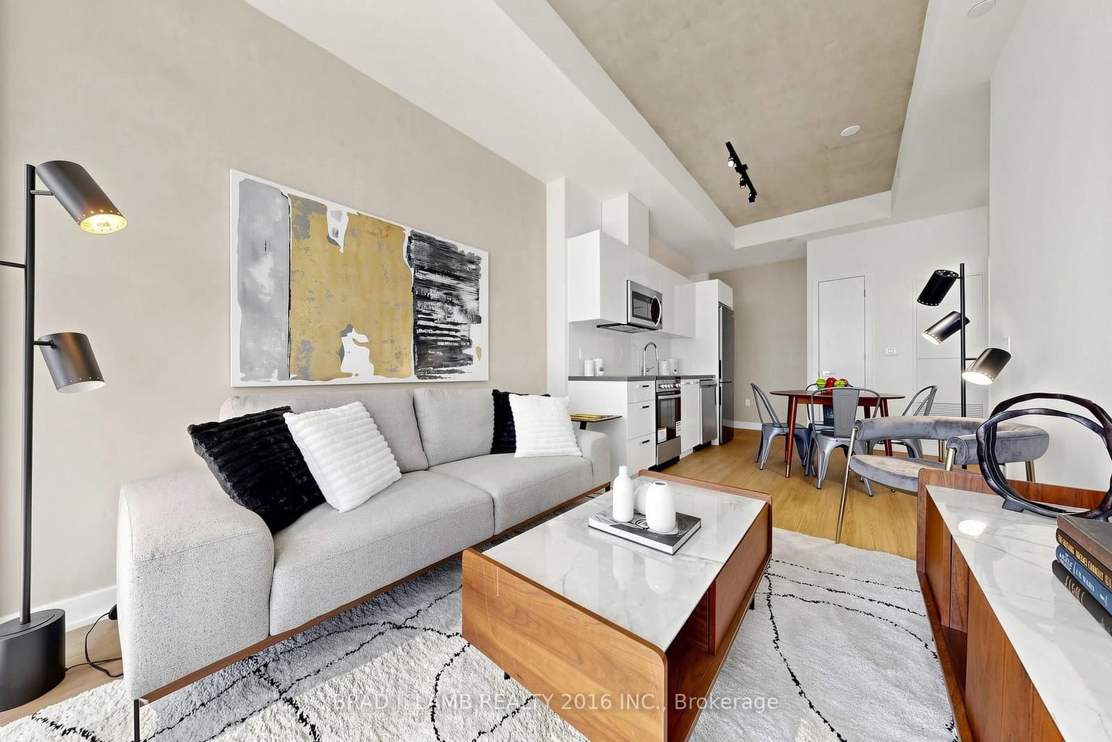 284 King Street E, Unit 1602 - Image 4