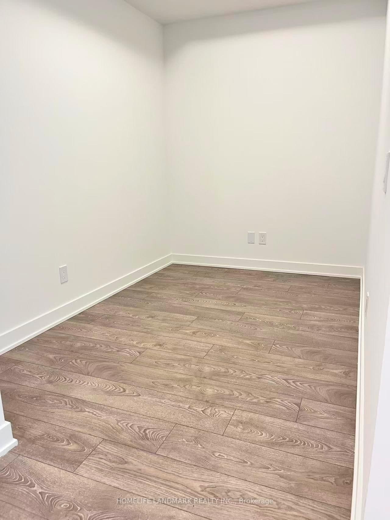543 Richmond Street W, Unit 814 - Image 6