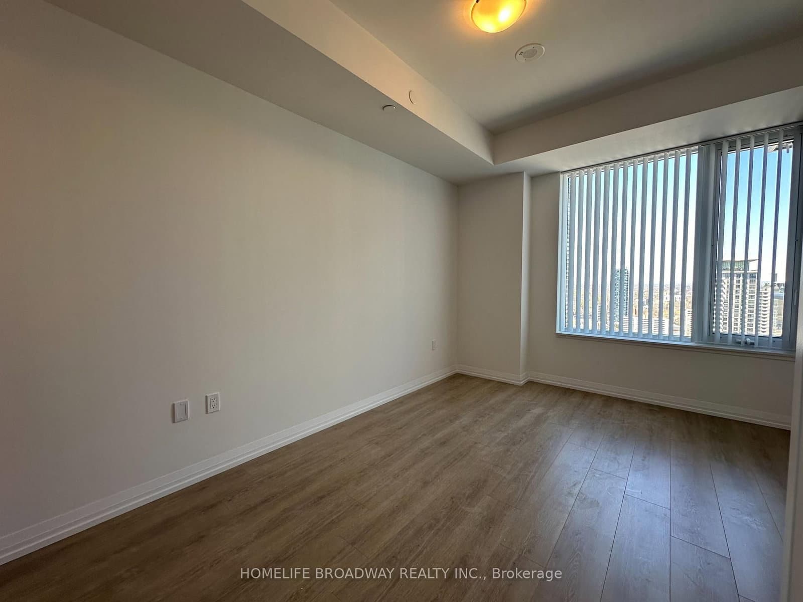 50 Dunfield Avenue, Unit 3018 - Image 4