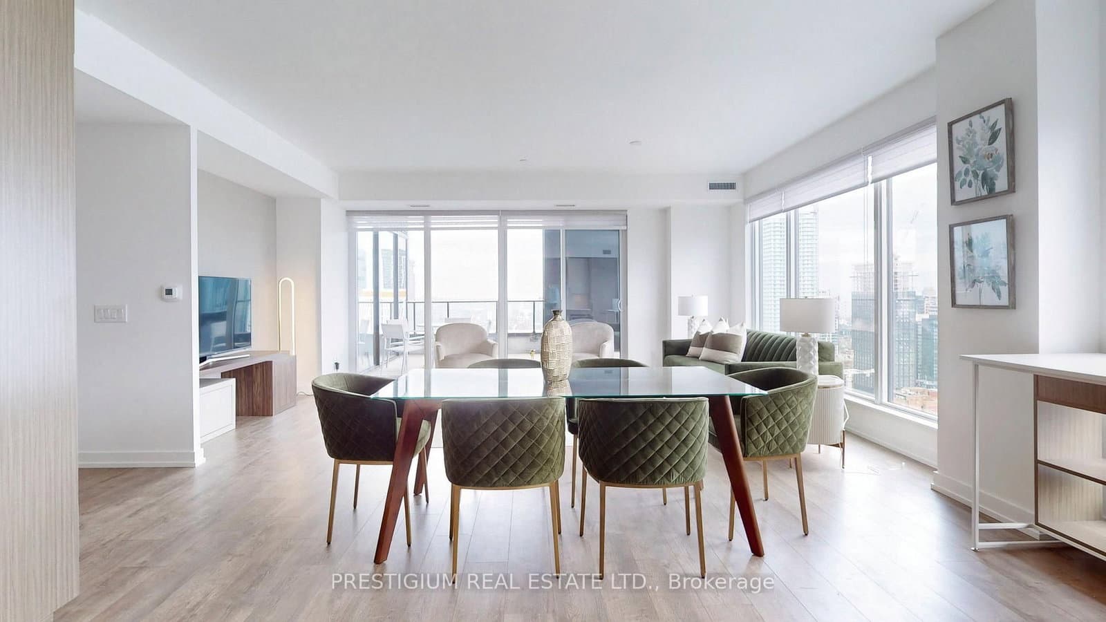 20 Edward Street, Unit PH02 - Image 5