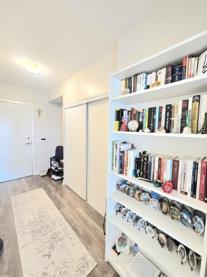 195 Redpath Avenue, Unit 2006 - Image 2