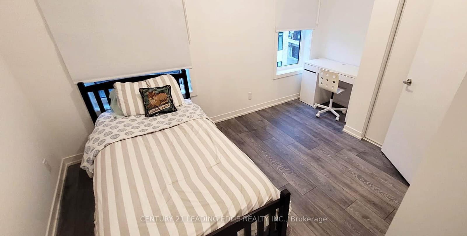 10 Spruce Pines Crescent, Unit Room 1 - Image 3