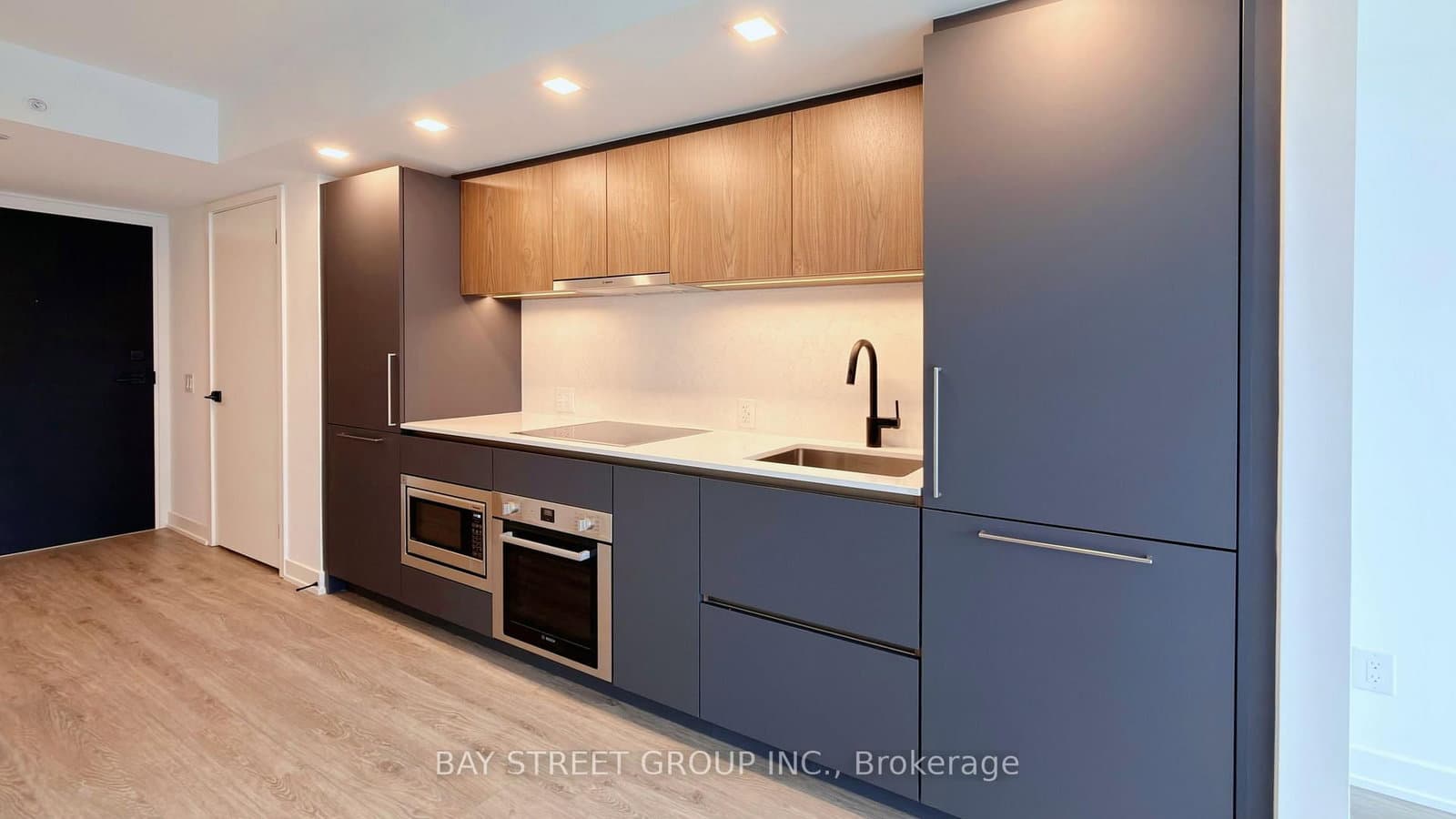 609 Sherbourne Street, Unit 1211 - Image 2