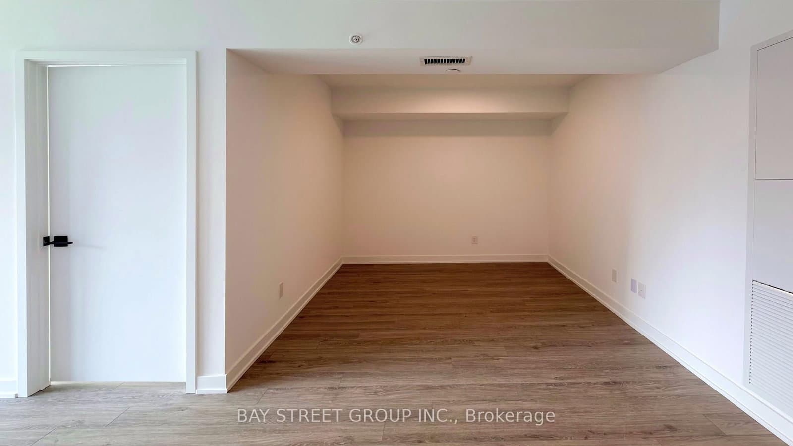 609 Sherbourne Street, Unit 1211 - Image 5