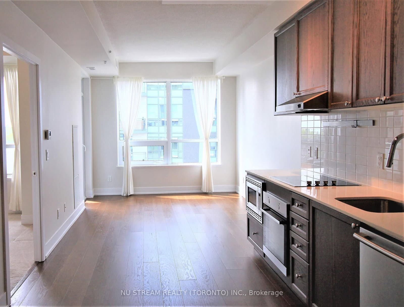 7 Kenaston Gardens, Unit 507 - Image 5
