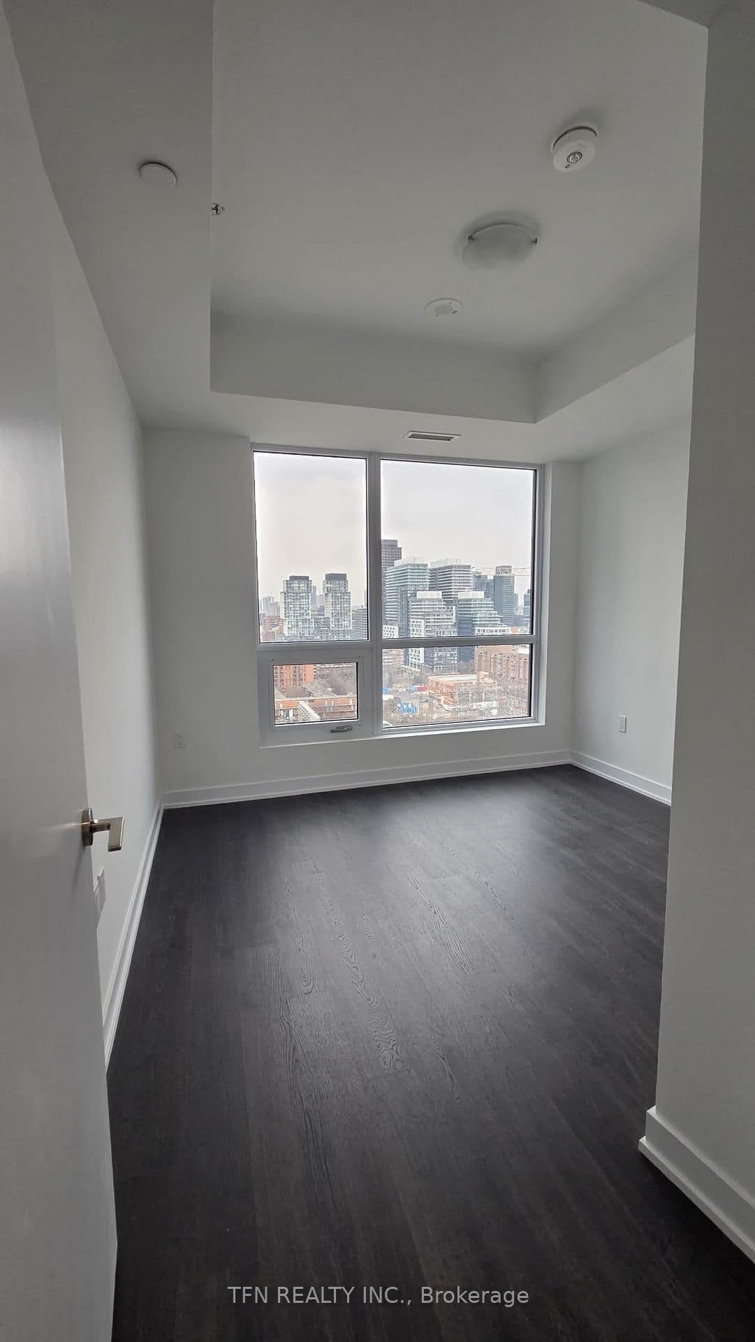 15 Richardson Street, Unit 1801 - Image 3