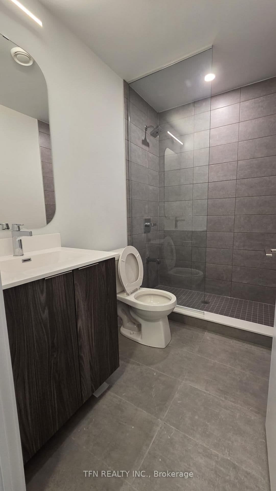 15 Richardson Street, Unit 1801 - Image 4