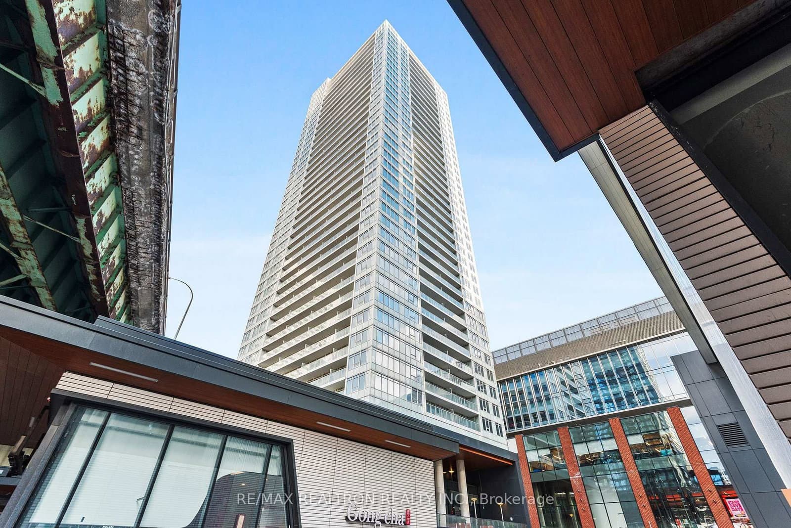 #2508 - 17 Bathurst Street