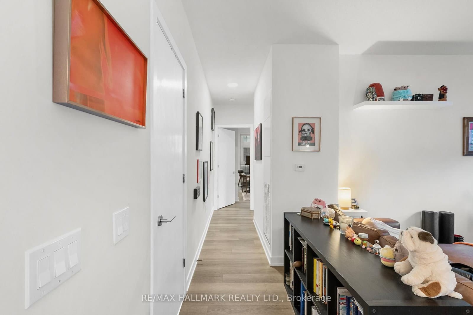9 Tecumseth Street, Unit 207 - Image 4