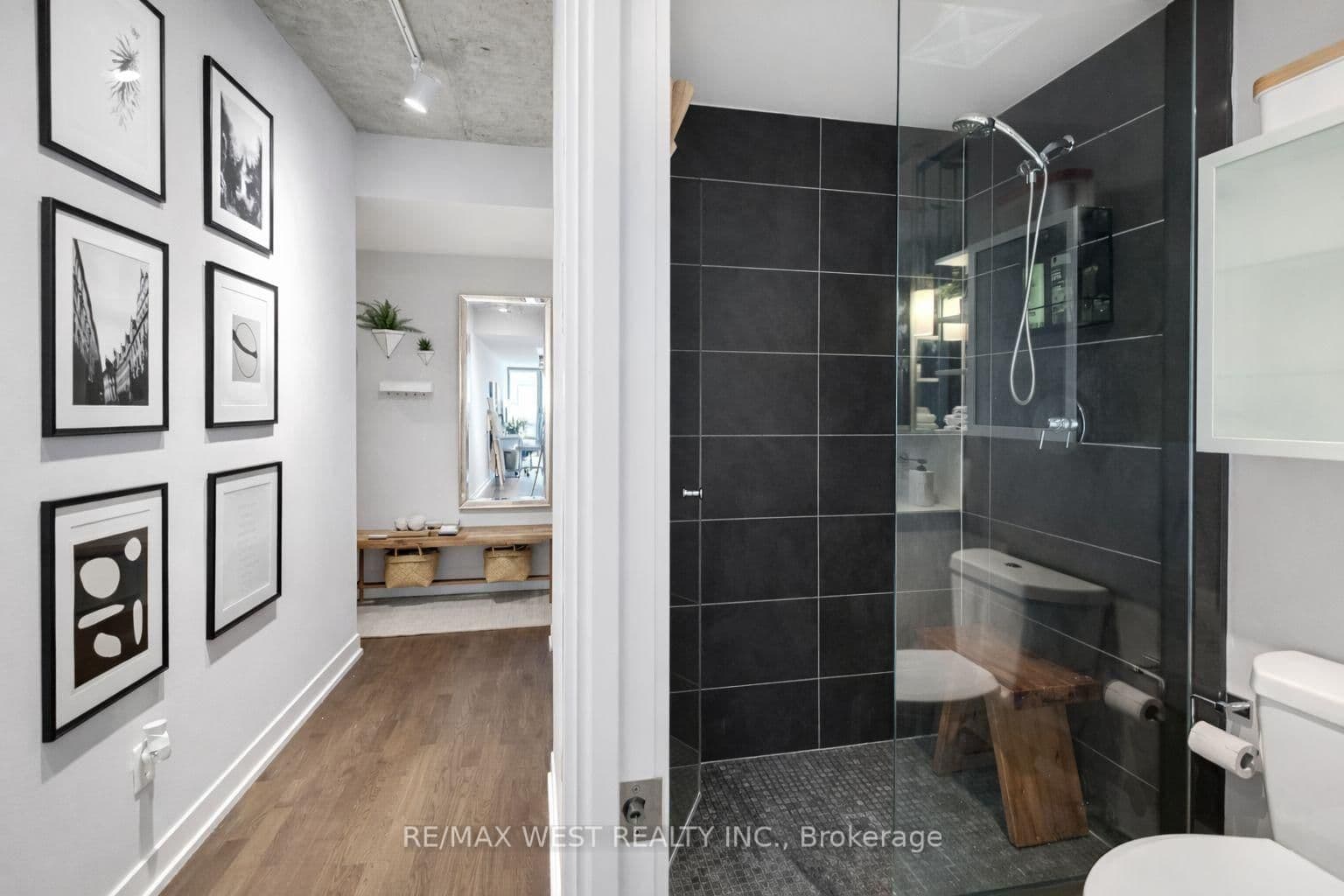 650 King Street W, Unit 310 - Image 3