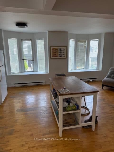 1052 Bathurst Street - Image 6