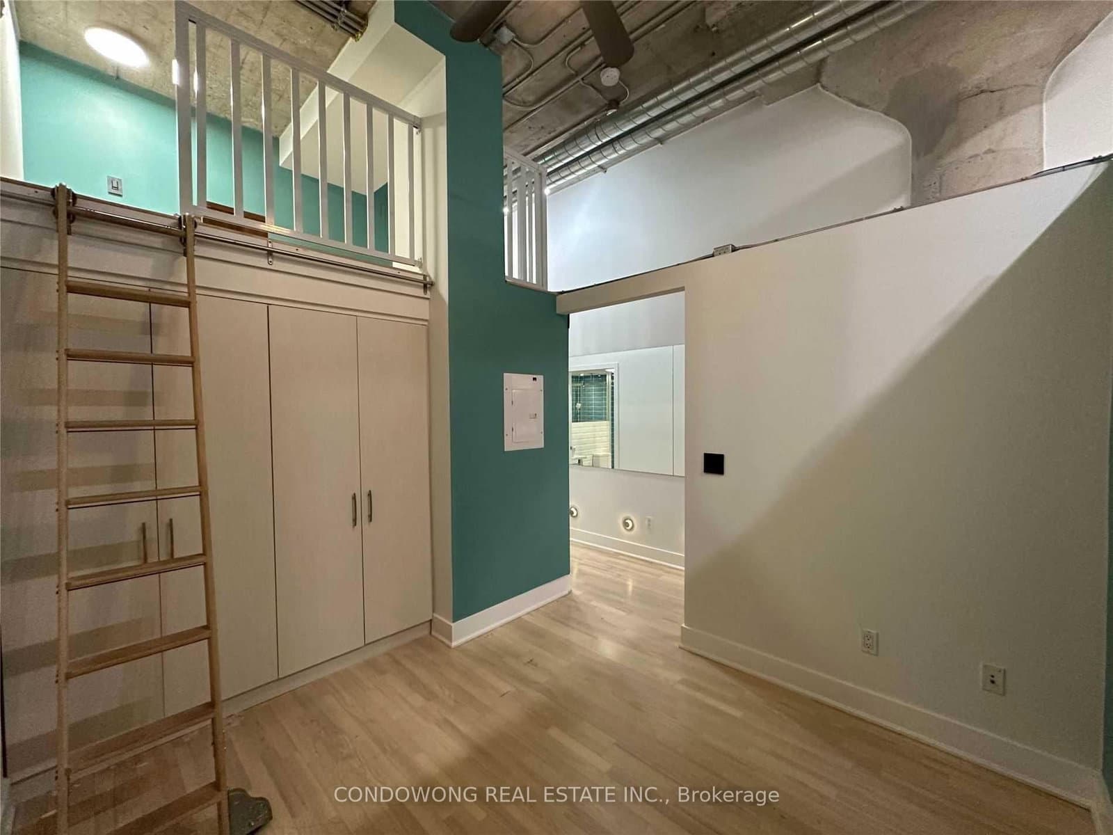 637 Lake Shore Boulevard W, Unit 331 - Image 6