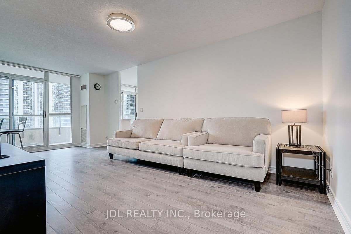 23 Hollywood Avenue, Unit 1202 - Image 6