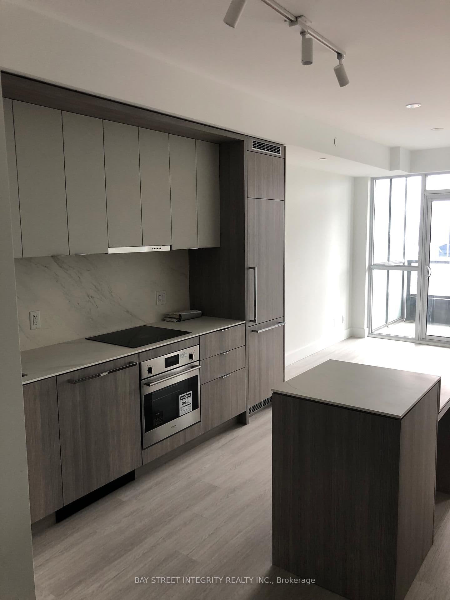 6 greenbriar Road, Unit 617 - Image 2