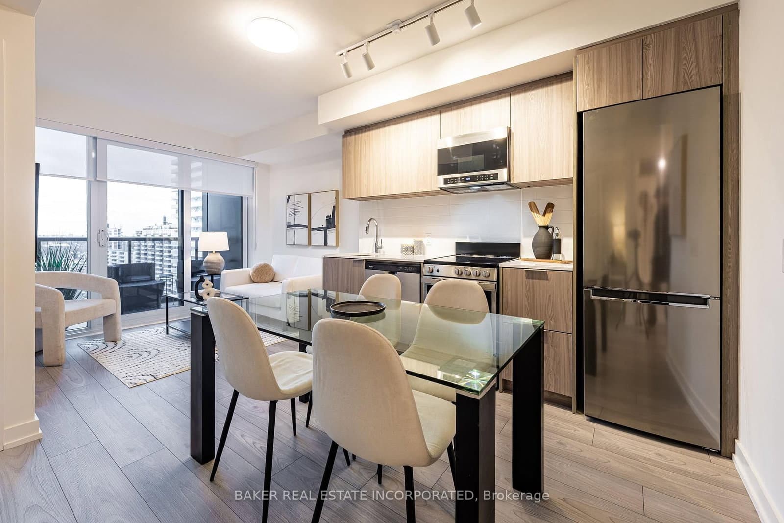 223 Redpath Avenue, Unit 807 - Image 3