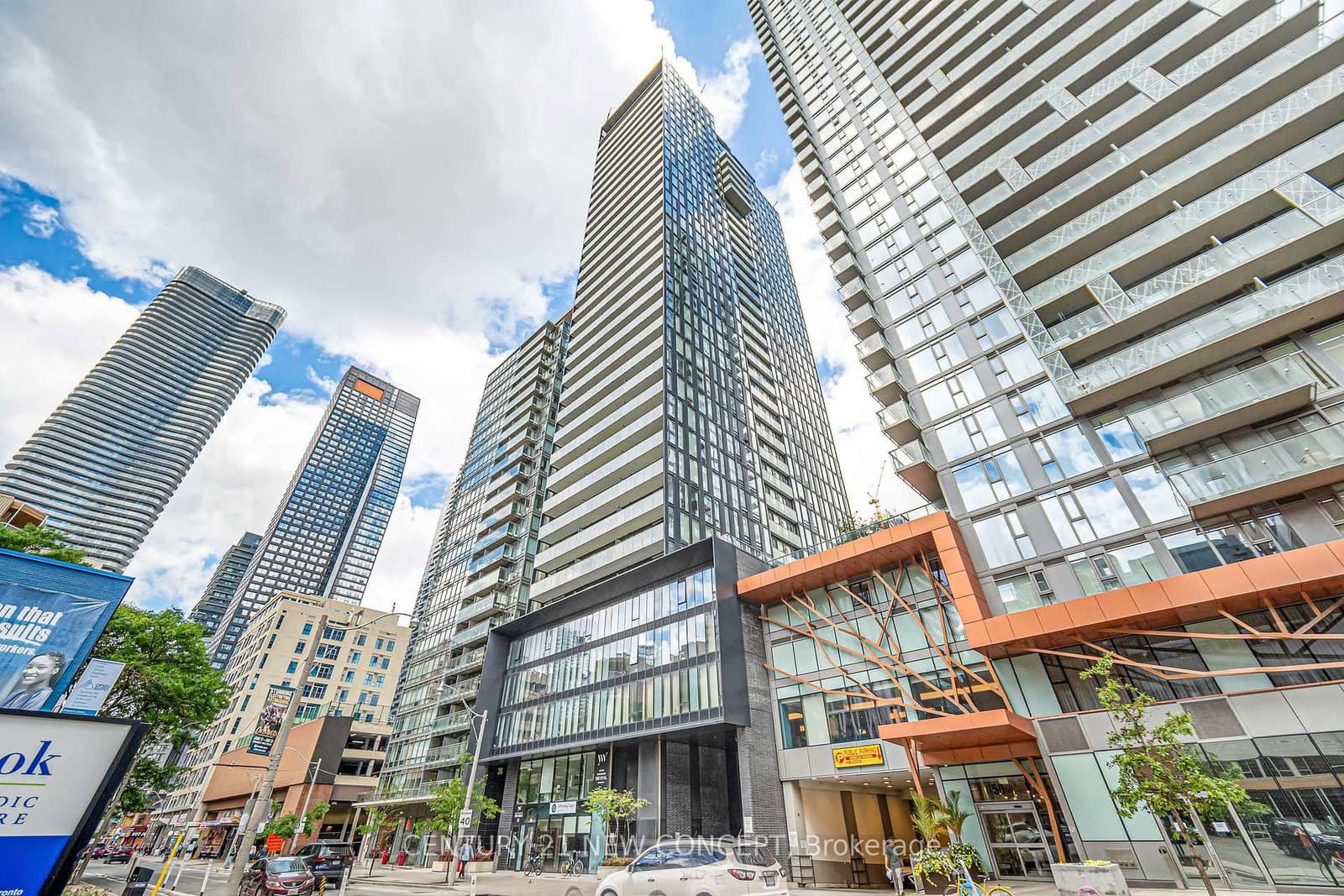 #1902 - 28 Wellesley Street E