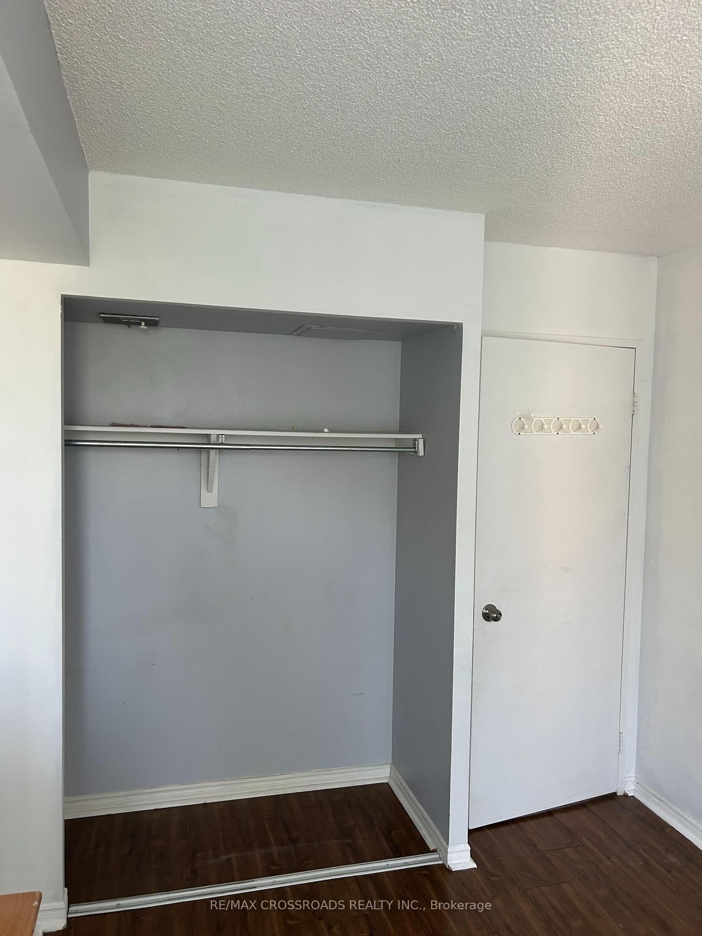 91 Townsgate Drive, Unit 1012 - Image 2