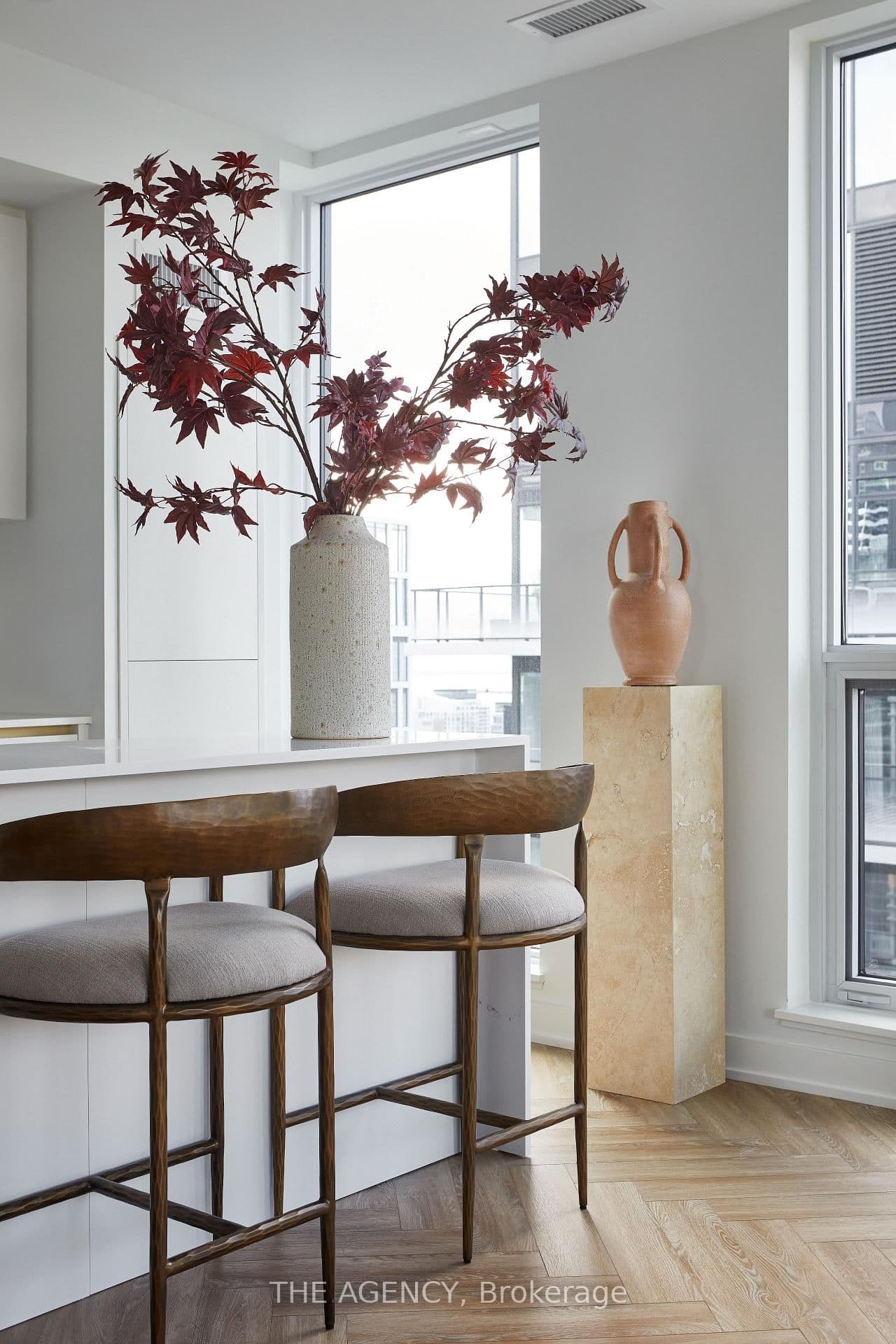 327 King Street W, Unit PH04 - Image 5