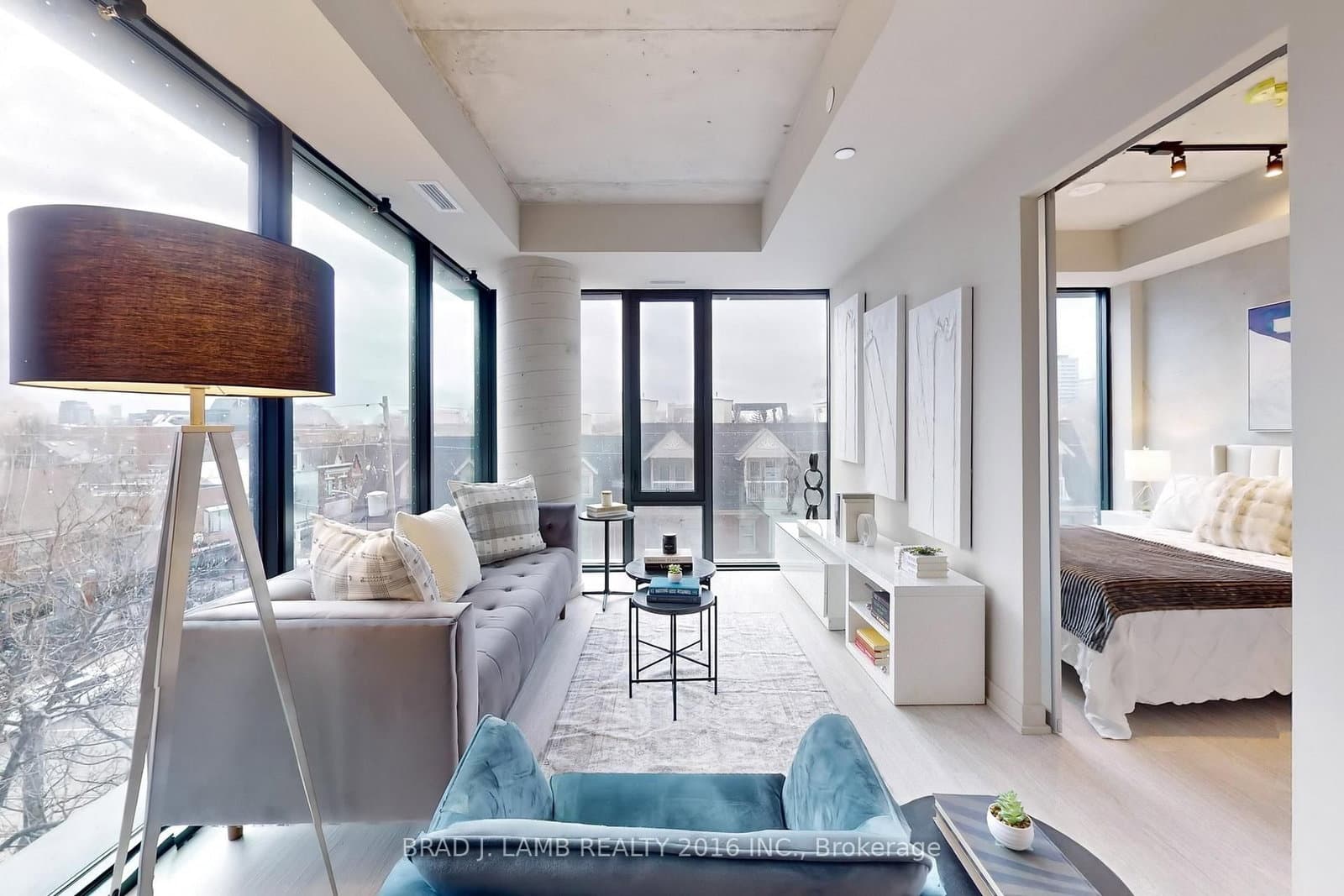 195 McCaul Street, Unit 518 - Image 2