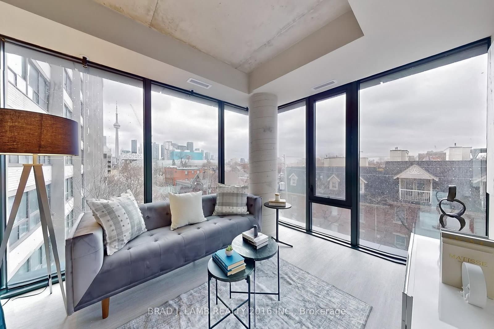 195 McCaul Street, Unit 518 - Image 5