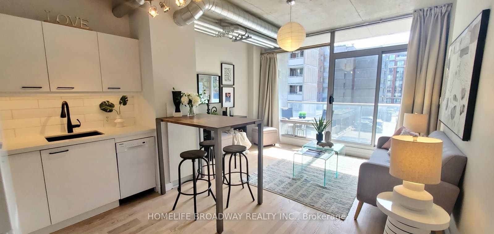 169 John Street, Unit 303 - Image 3