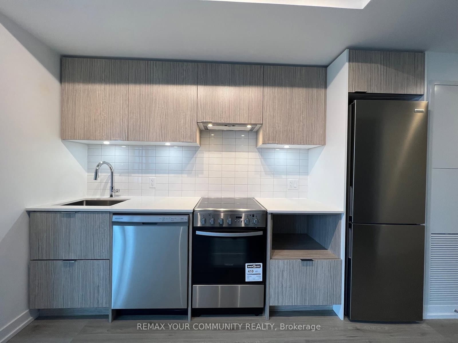 395 Bloor Street E, Unit 2601 - Image 4