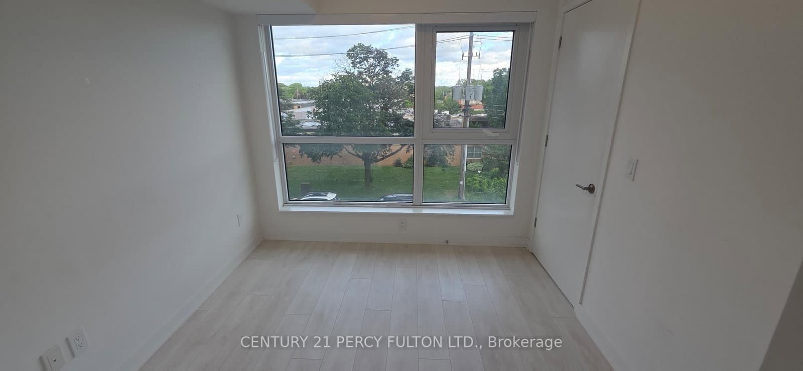 8 Tippett Road, Unit 309 - Image 4