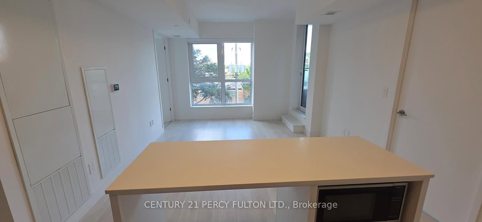 8 Tippett Road, Unit 309 - Image 6