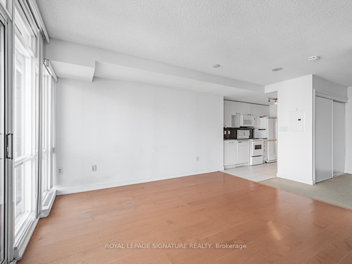 11 Brunel Court, Unit 5005 - Image 4