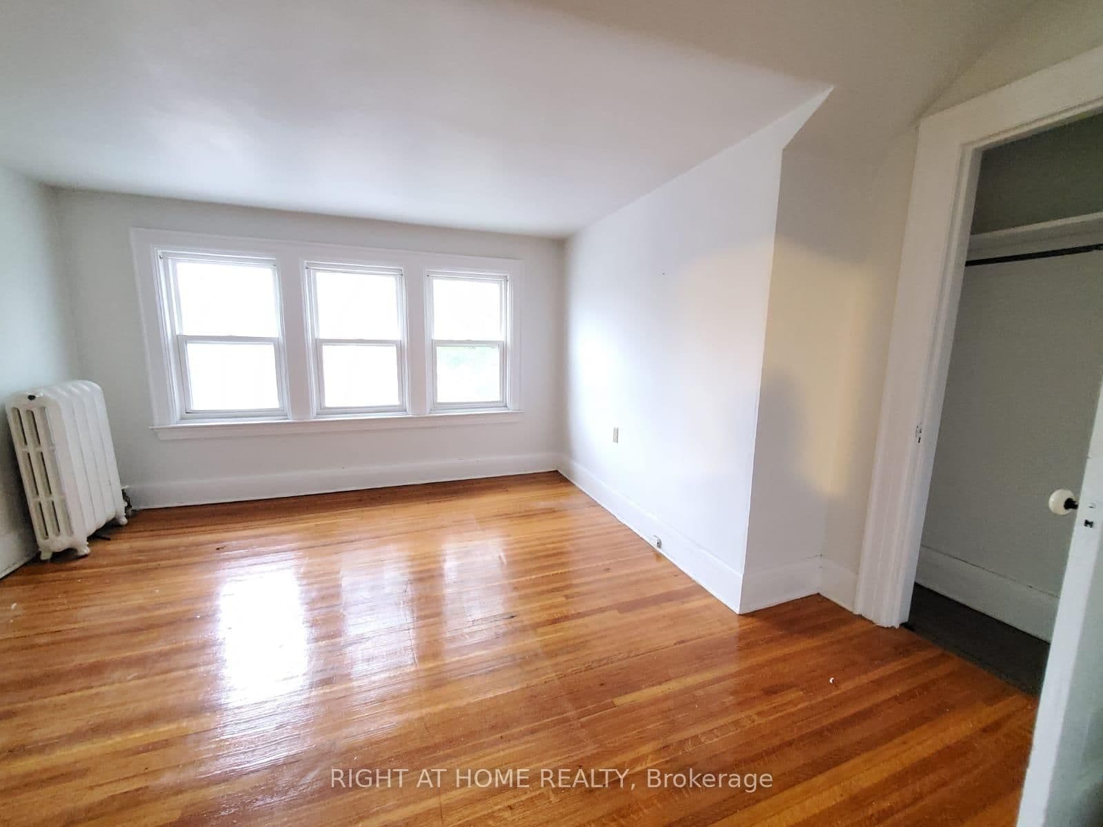 178 Spadina Road, Unit 5 - Image 4