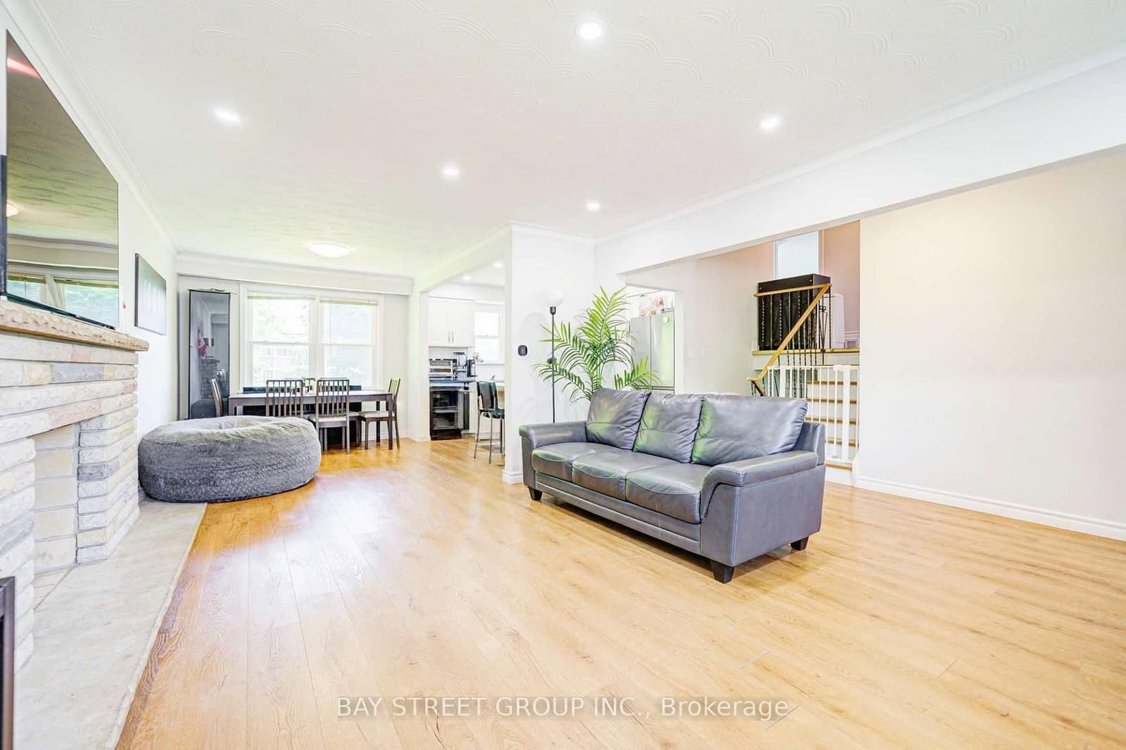 125 Connaught Avenue - Image 5