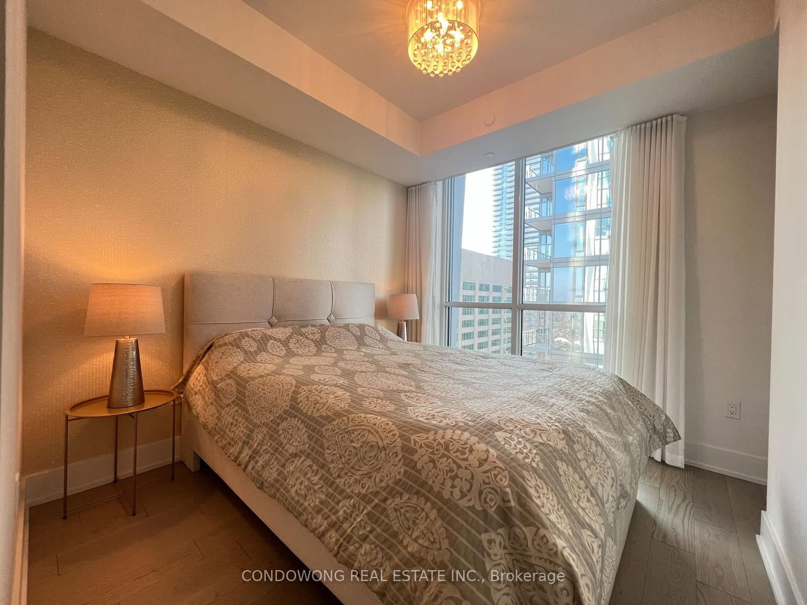 1 Yorkville Avenue, Unit 3801 - Image 4