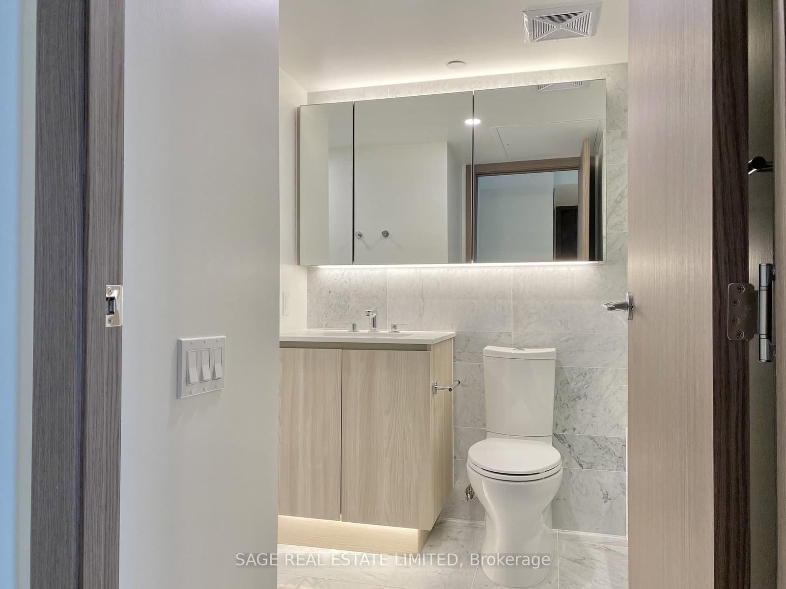 17 Bathurst Street, Unit 801 - Image 2