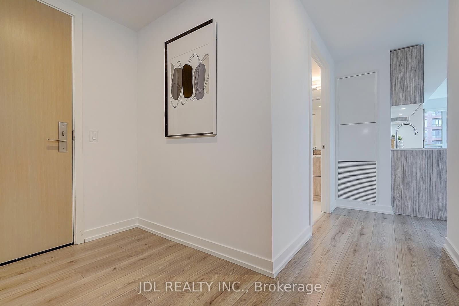395 Bloor Street E, Unit 3902 - Image 6