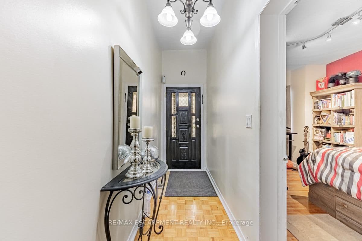 11 Alma Avenue - Image 4
