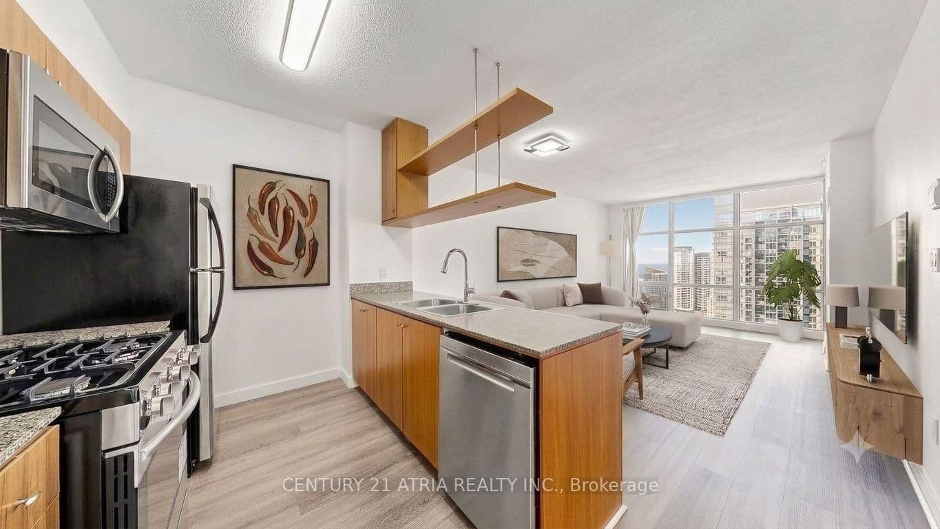 10 Navy Wharf Court, Unit 3902 - Image 1