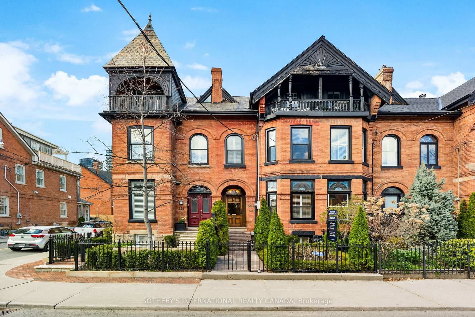 328 Wellesley Street E - Image 1