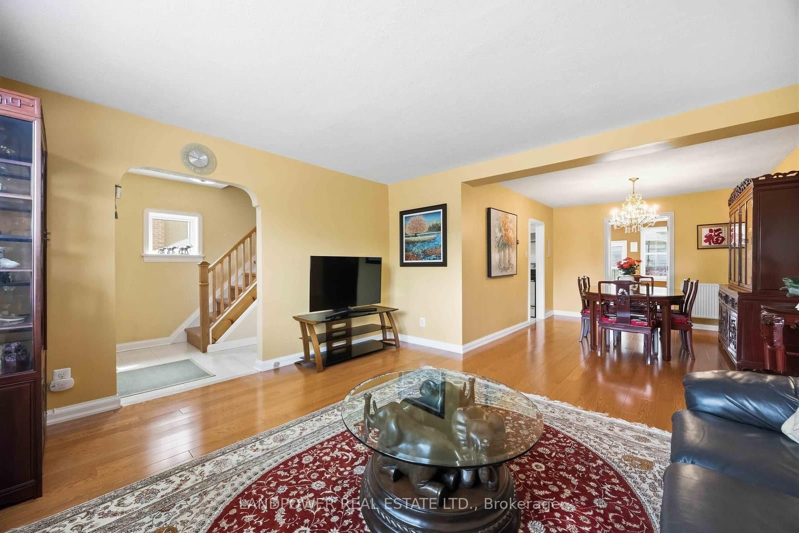 549 Lawrence Avenue W - Image 6