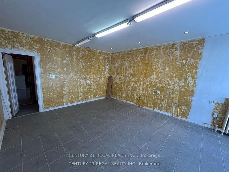 577 Vaughan Road - Image 5