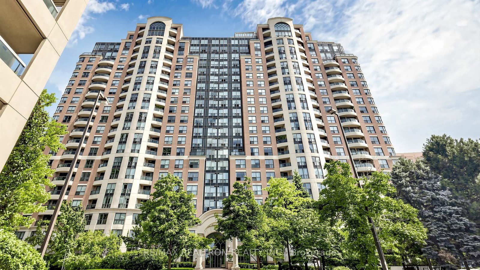 23 Lorraine Drive, Unit 502 - Image 2