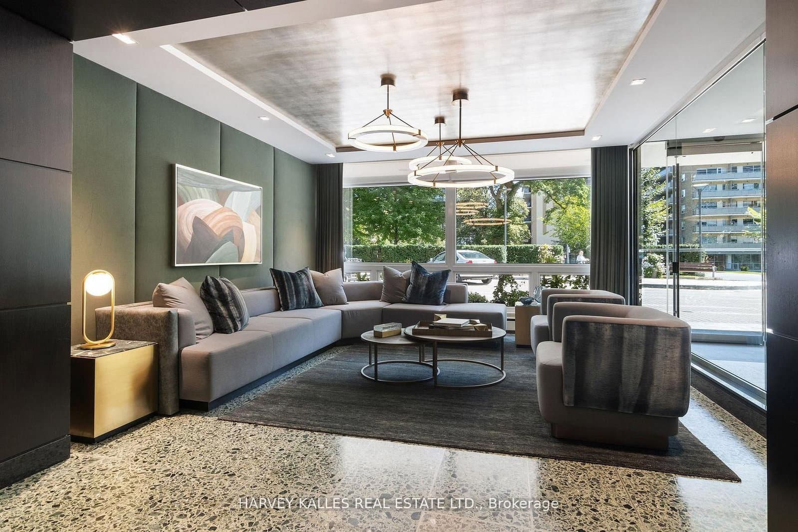 500 Avenue Road, Unit 1201 - Image 2