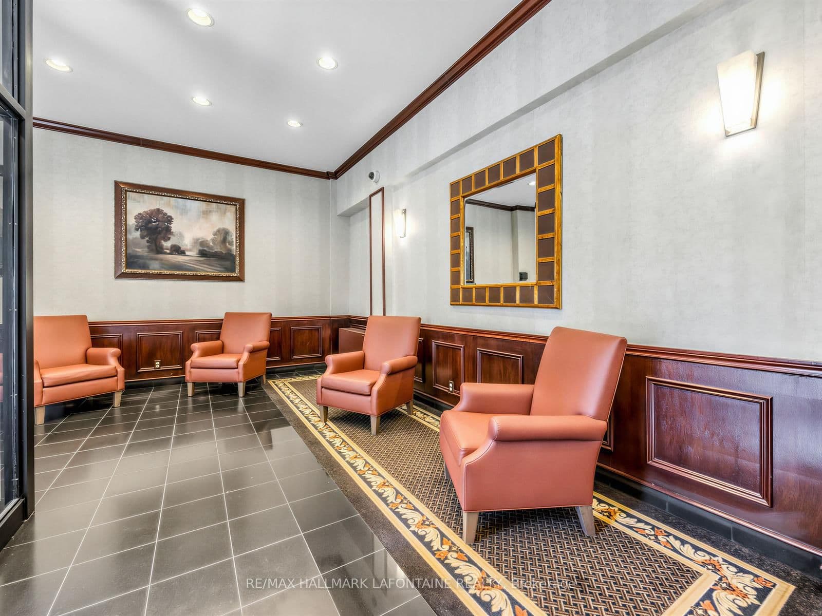 88 Charles Street E, Unit 504 - Image 3