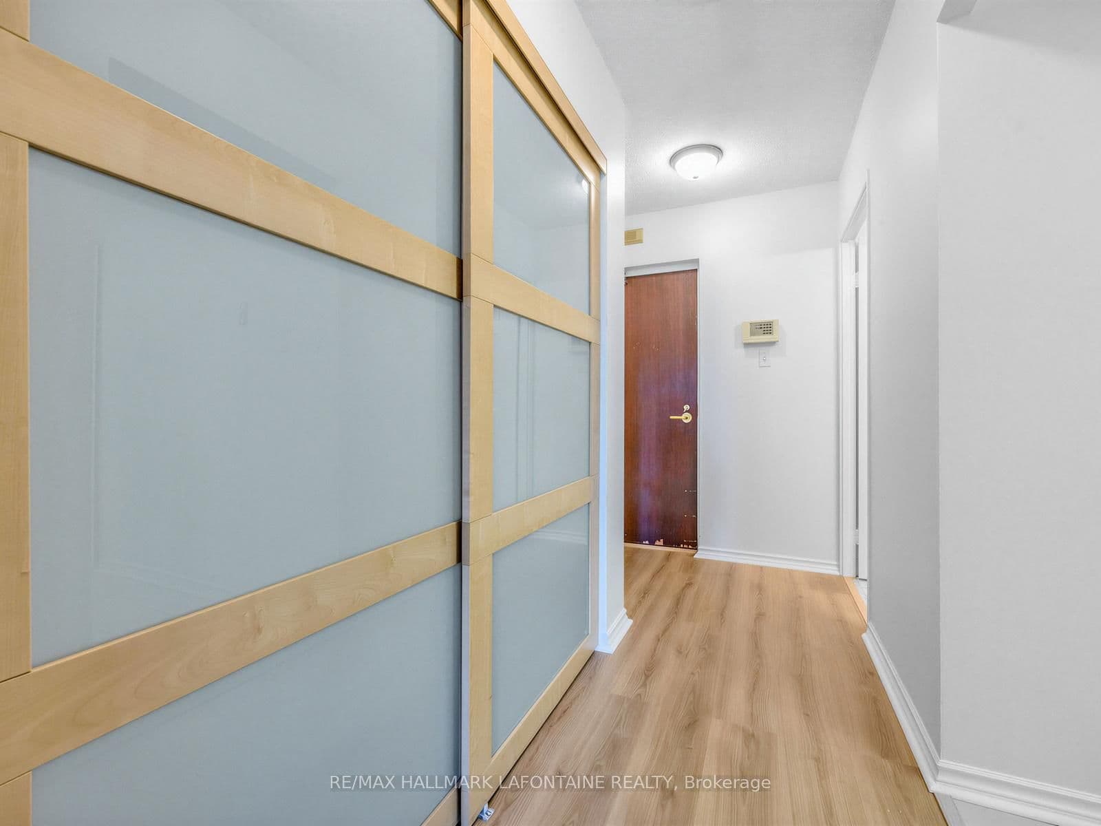 88 Charles Street E, Unit 504 - Image 6
