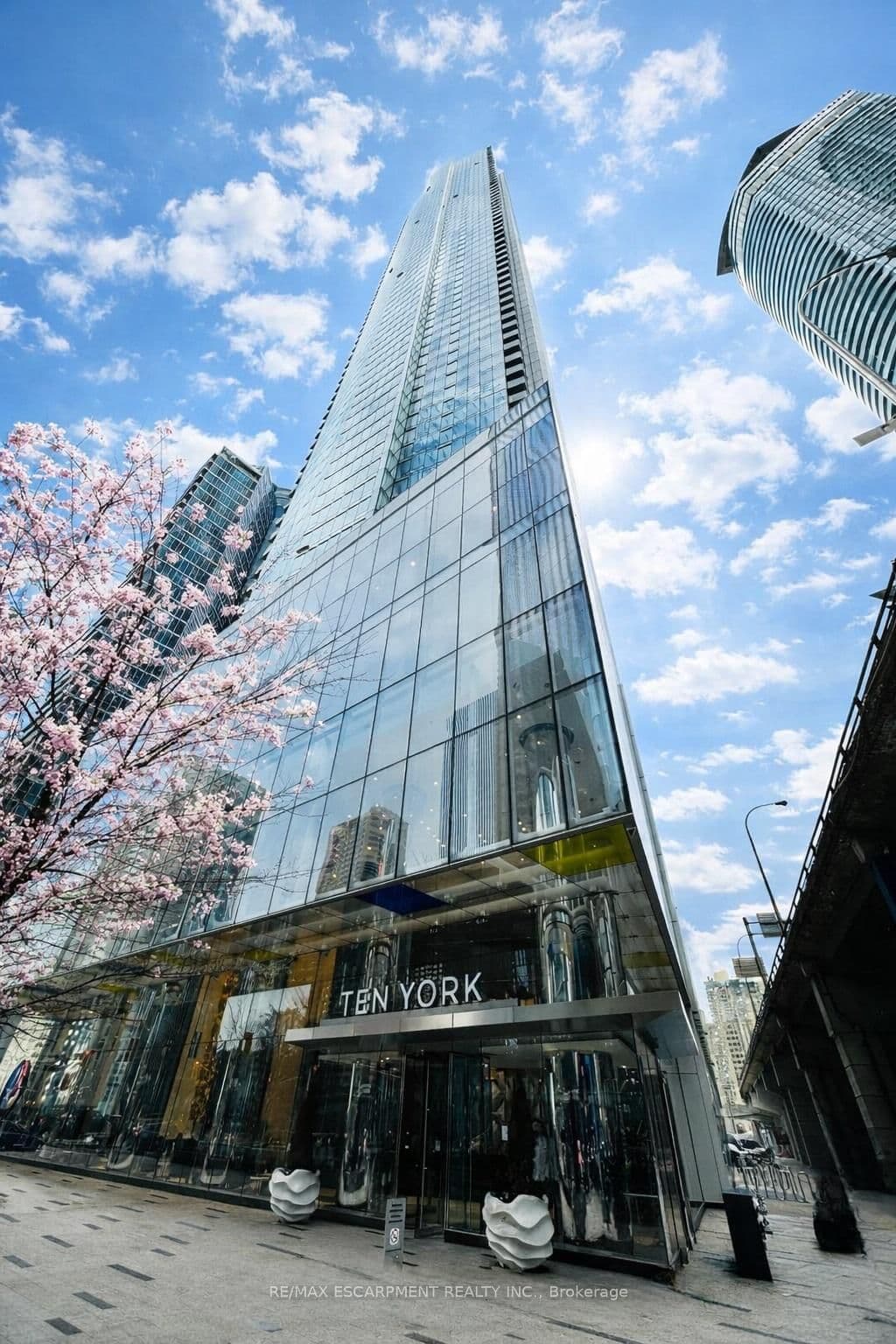 10 York Street, Unit 3807 - Image 1